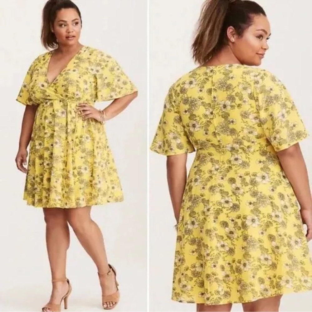 Torrid Georgette Faux Wrap Yellow Floral Mini Dress Plus Size